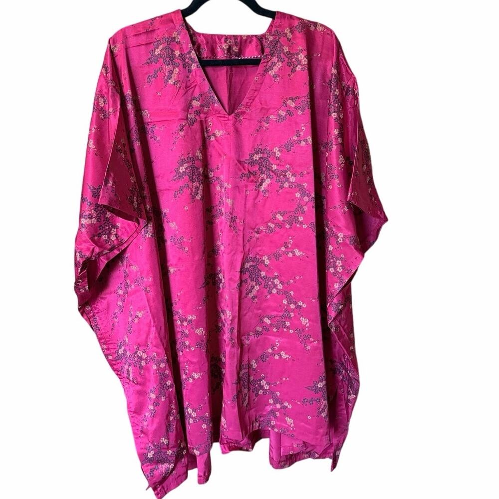 Handmade satin red floral embossed kimono poncho oriental Asian inspired